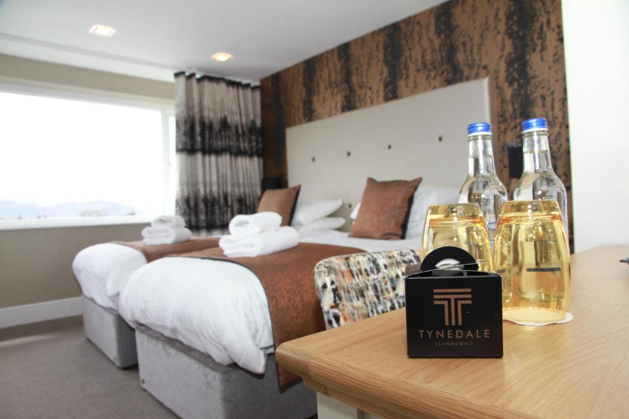 Tynedale Hotel Llandudno Esterno foto